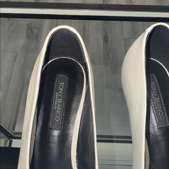 Tony Bianco Cherry Pump in Dove - Picture 8 of 10